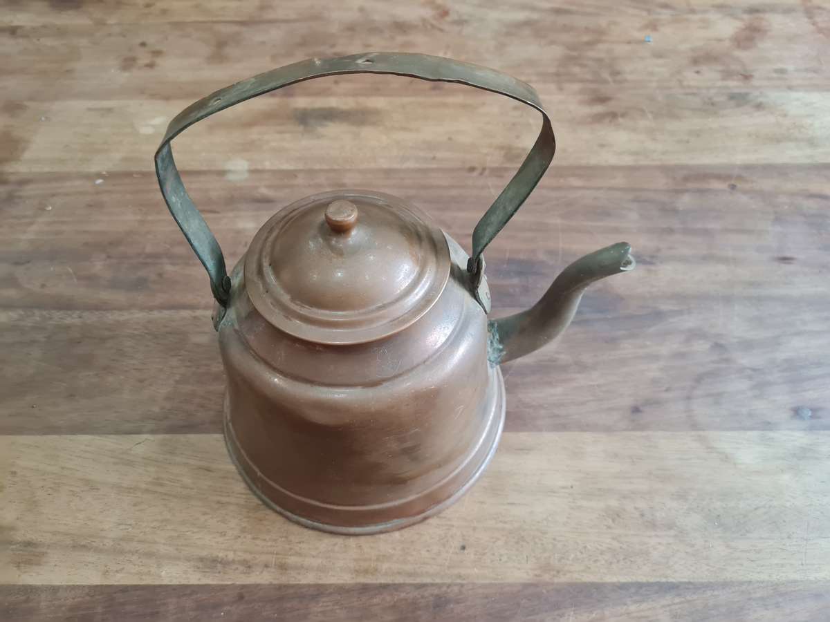 Vintage collectors copper teapot