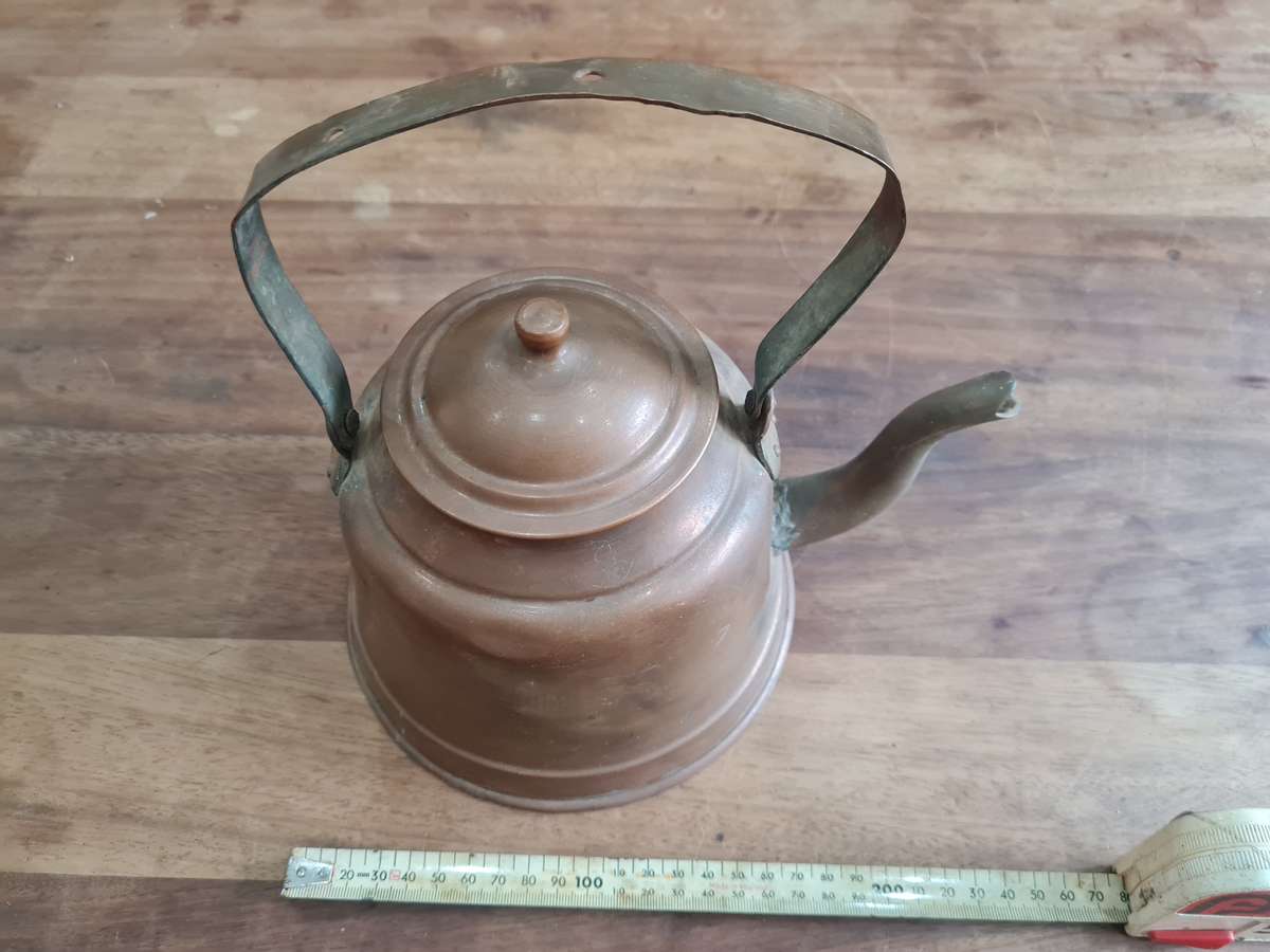 Vintage collectors copper teapot