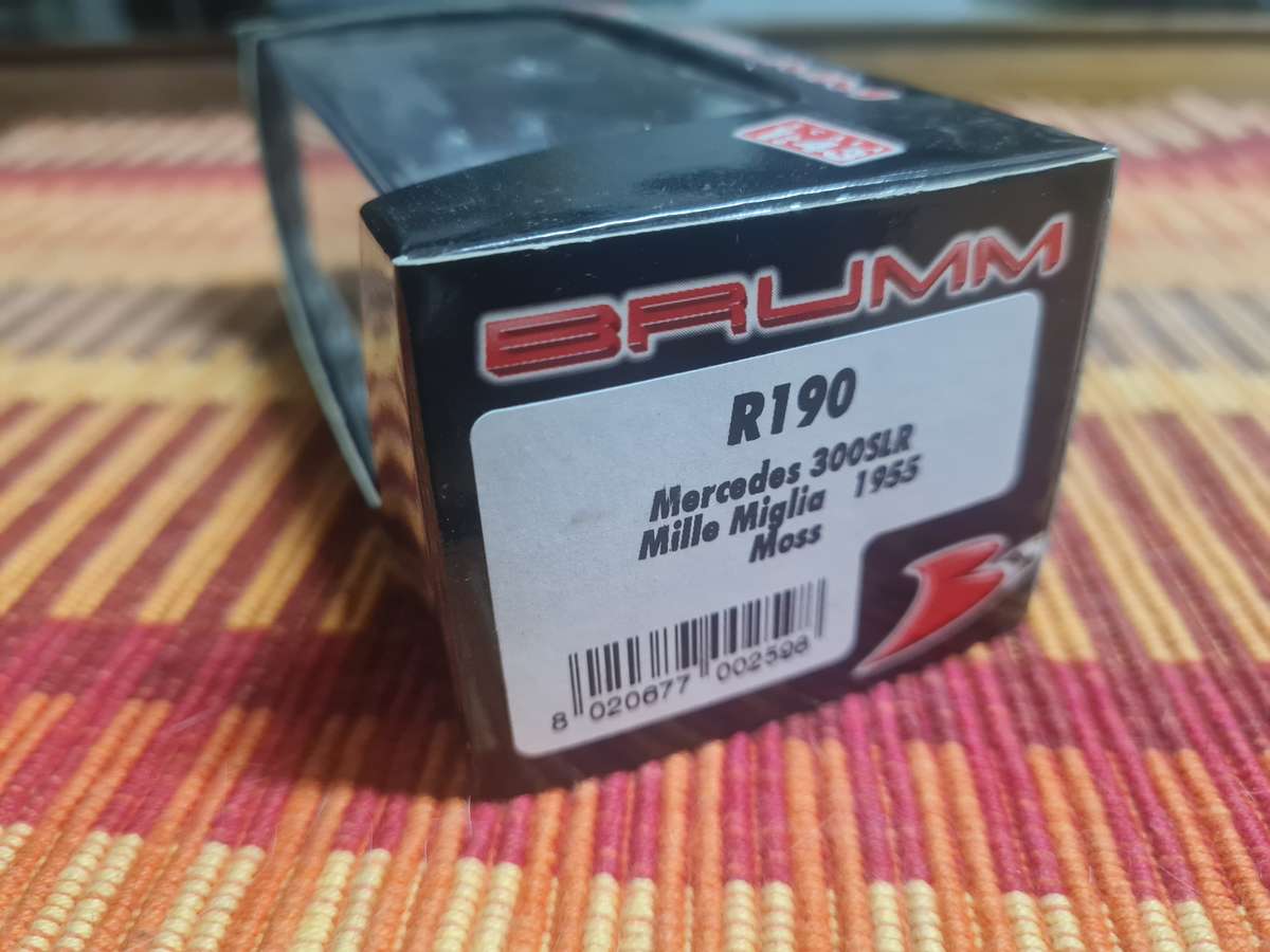 1/43 scale model : Brumm Mercedes 300SLR