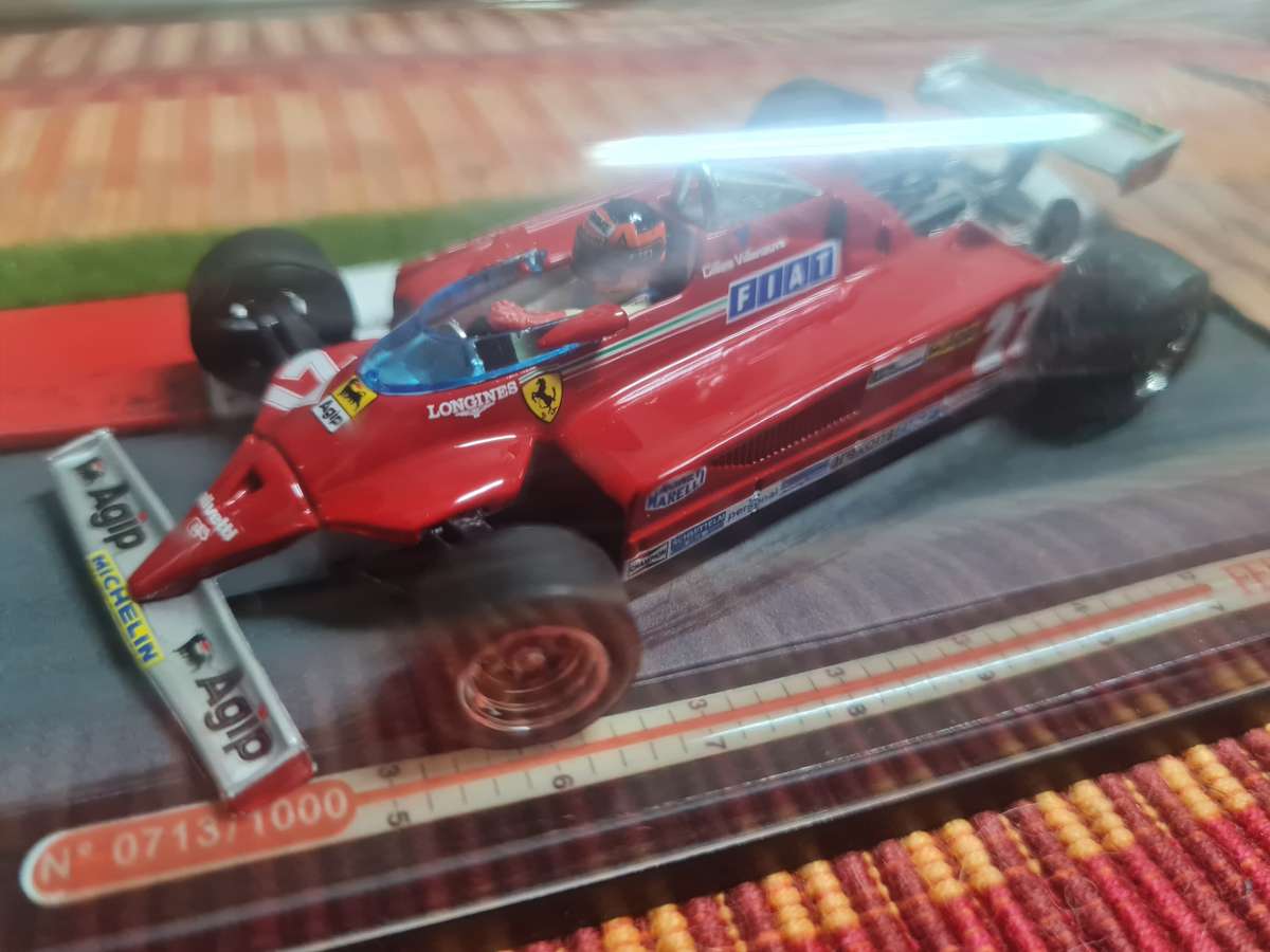 Limited edition Ferrari F1 , 0713 of 1000 , scale 1/43