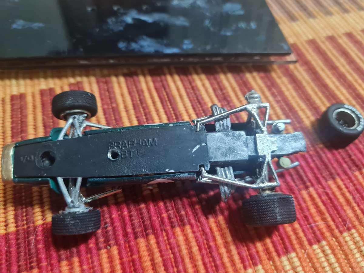 1/43 scale Brabham #5 (read additional infoplease)
