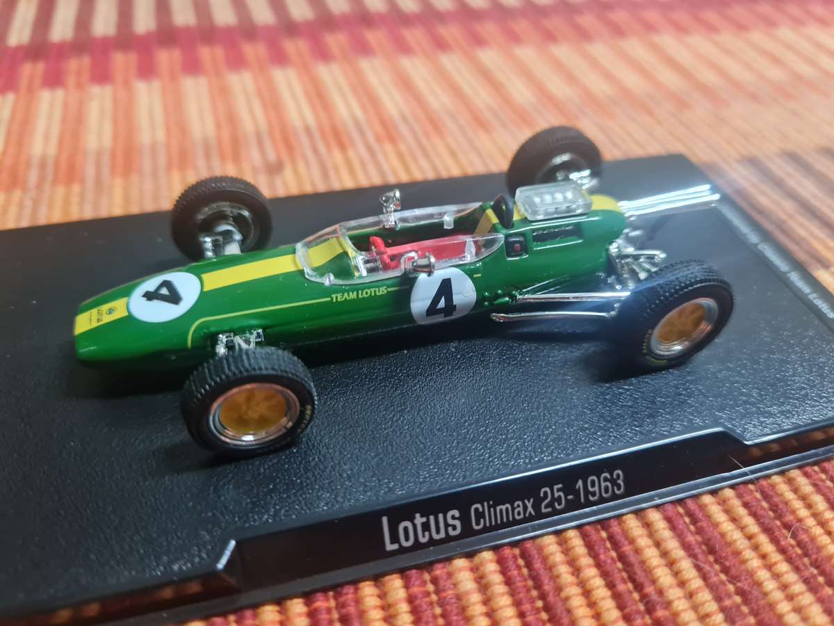 RBA COLLECTABLES 1/43 scale Lotus Climax 25
