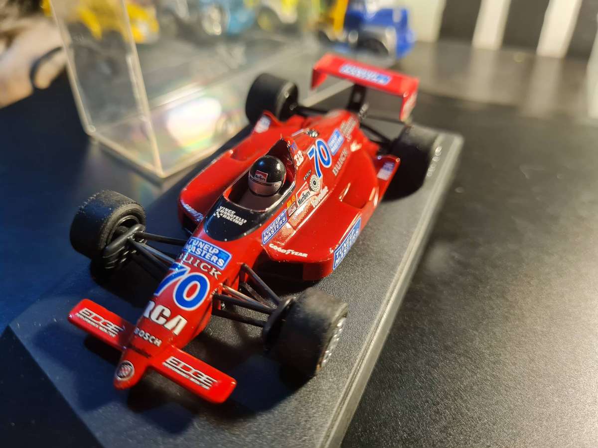 1/43 scale ONYX F1 (as per pictures)