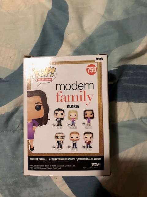 Funko Pop Gloria (Modern Family) Figurine