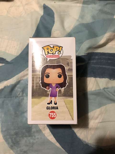 Funko Pop Gloria (Modern Family) Figurine