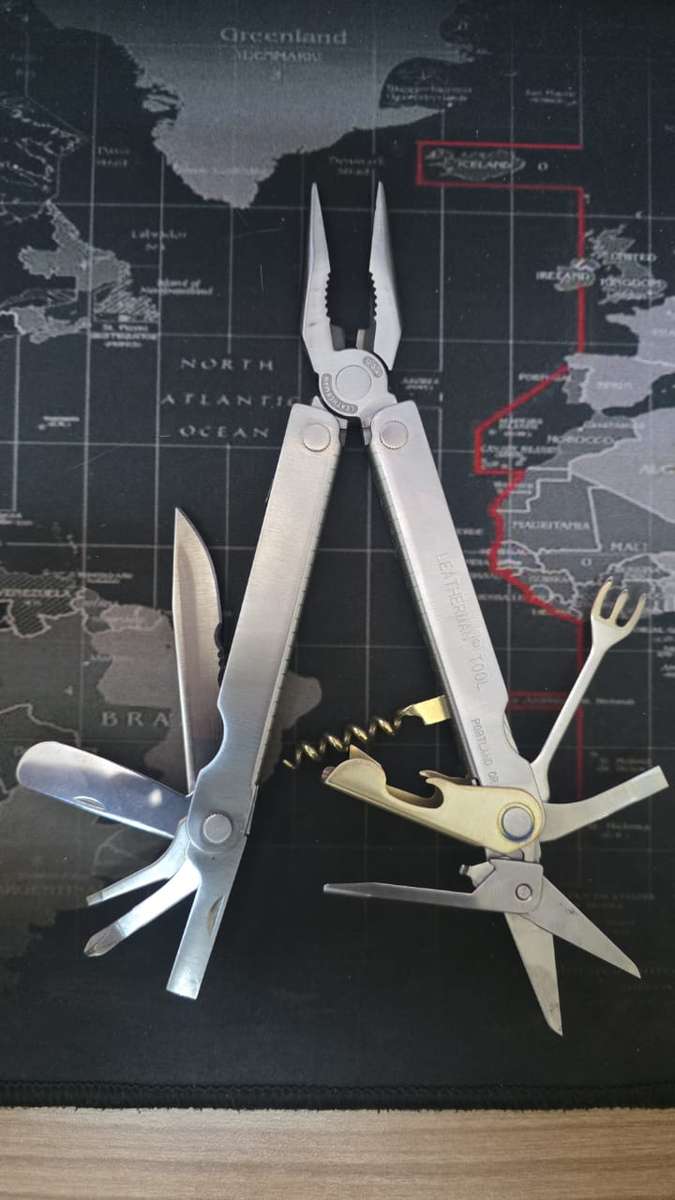 Leatherman Flair (highly collectable)