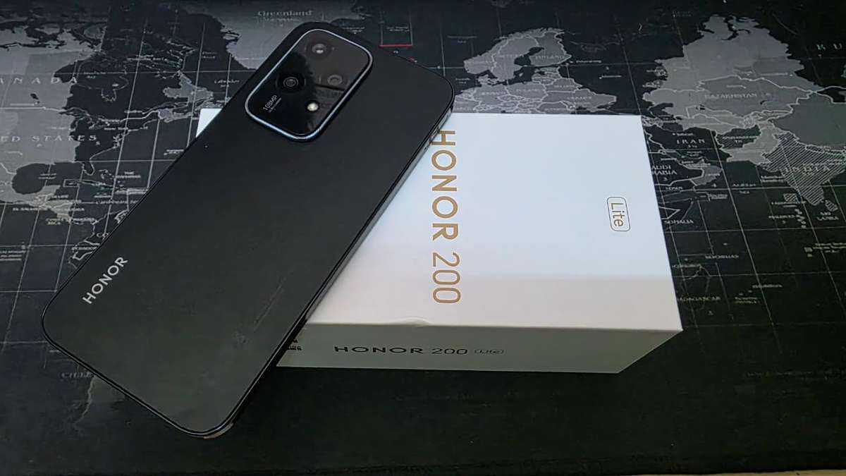 Honor 200 Lite 5G Dual Sim, 256Gb, 16Gb Ram (like new, original box, unused original charger)