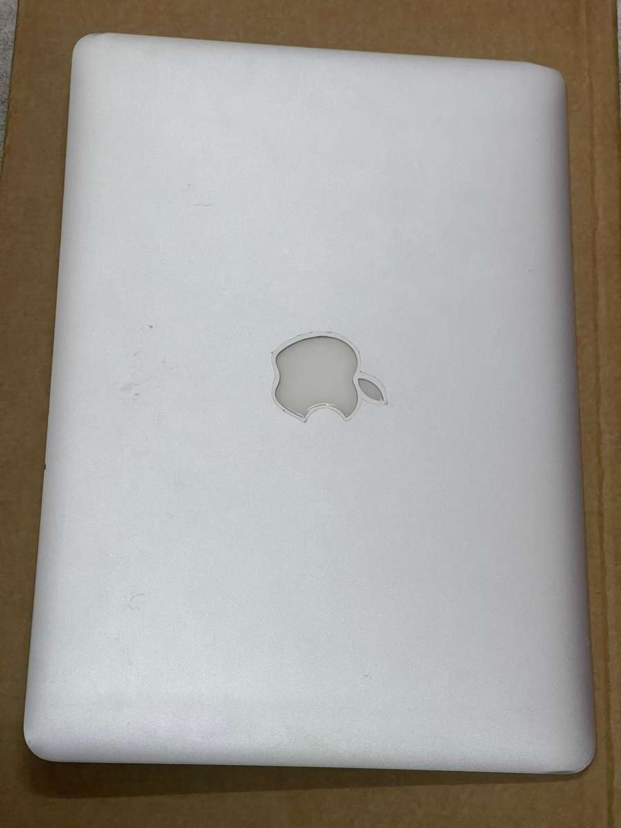 MacBook Air A1466 13-inch 2012 Display Assembly Replacement