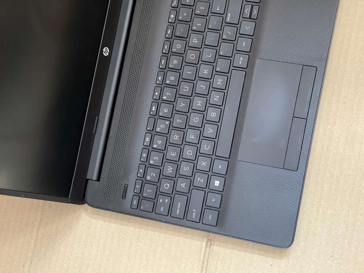 HP Laptop 15-dw1xxx | 11TH GEN CELERON N4020 | 4GB RAM | 500GB HDD | 15.6`HD LED | WIN11 HOME