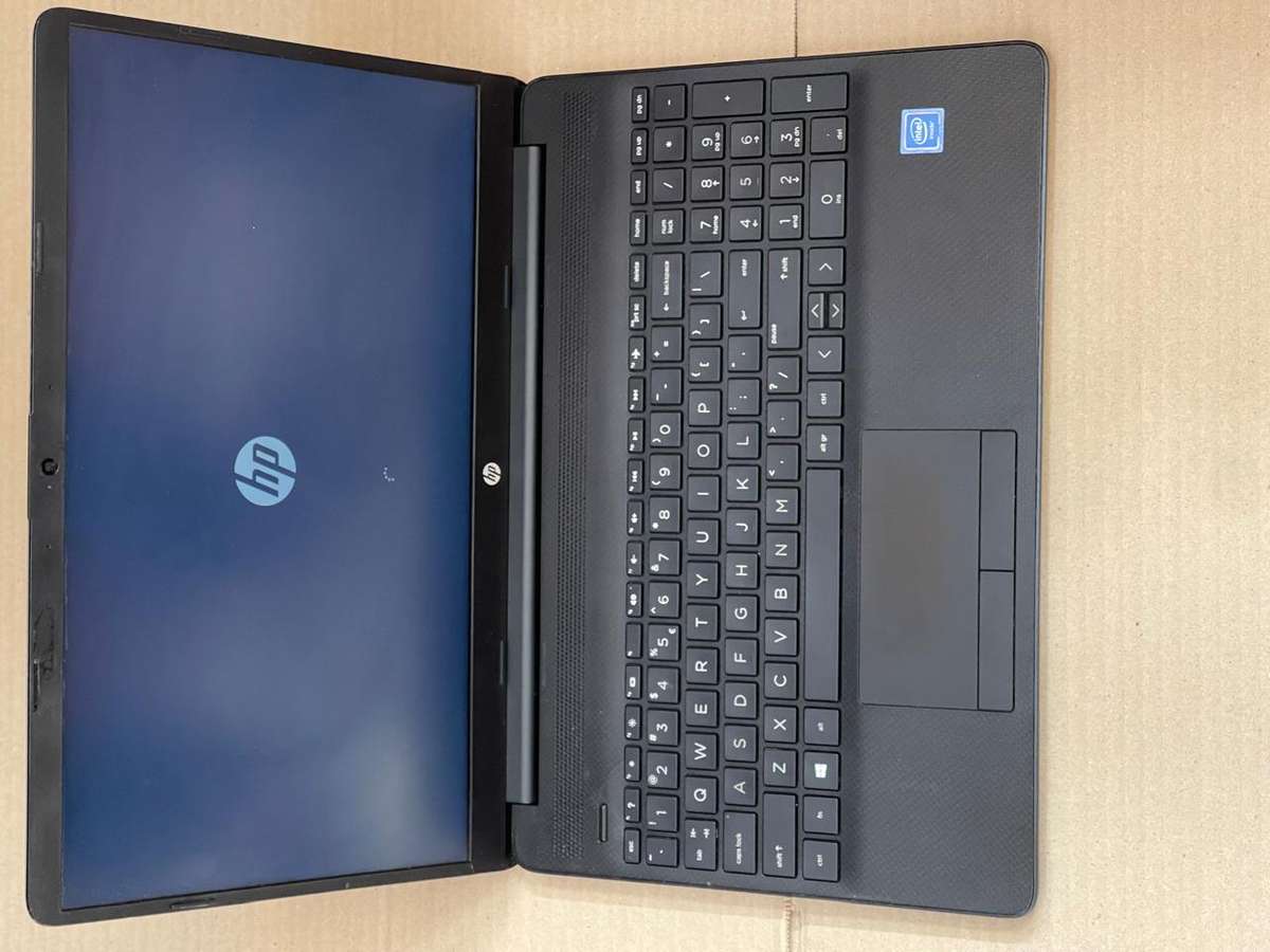 HP Laptop 15-dw1xxx | 11TH GEN CELERON N4020 | 4GB RAM | 500GB HDD | 15.6`HD LED | WIN11 HOME