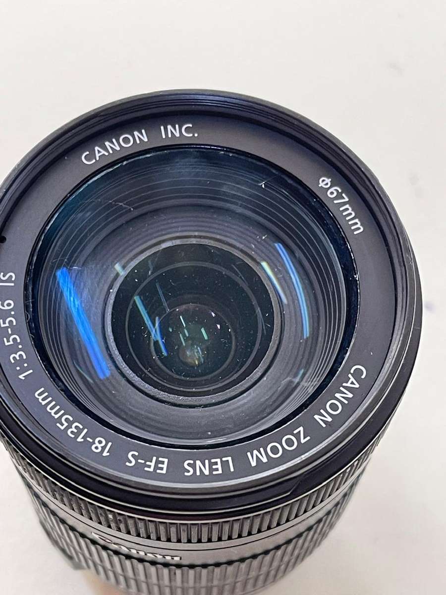 CANON EF-S 18-135mm Zoom Lens f/3.5-5.6 IS STM