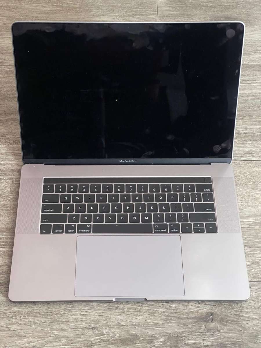 Apple MacBook Pro 15-Inch (TouchBar / 2017) | Core i7 16gb 256gb ssd
