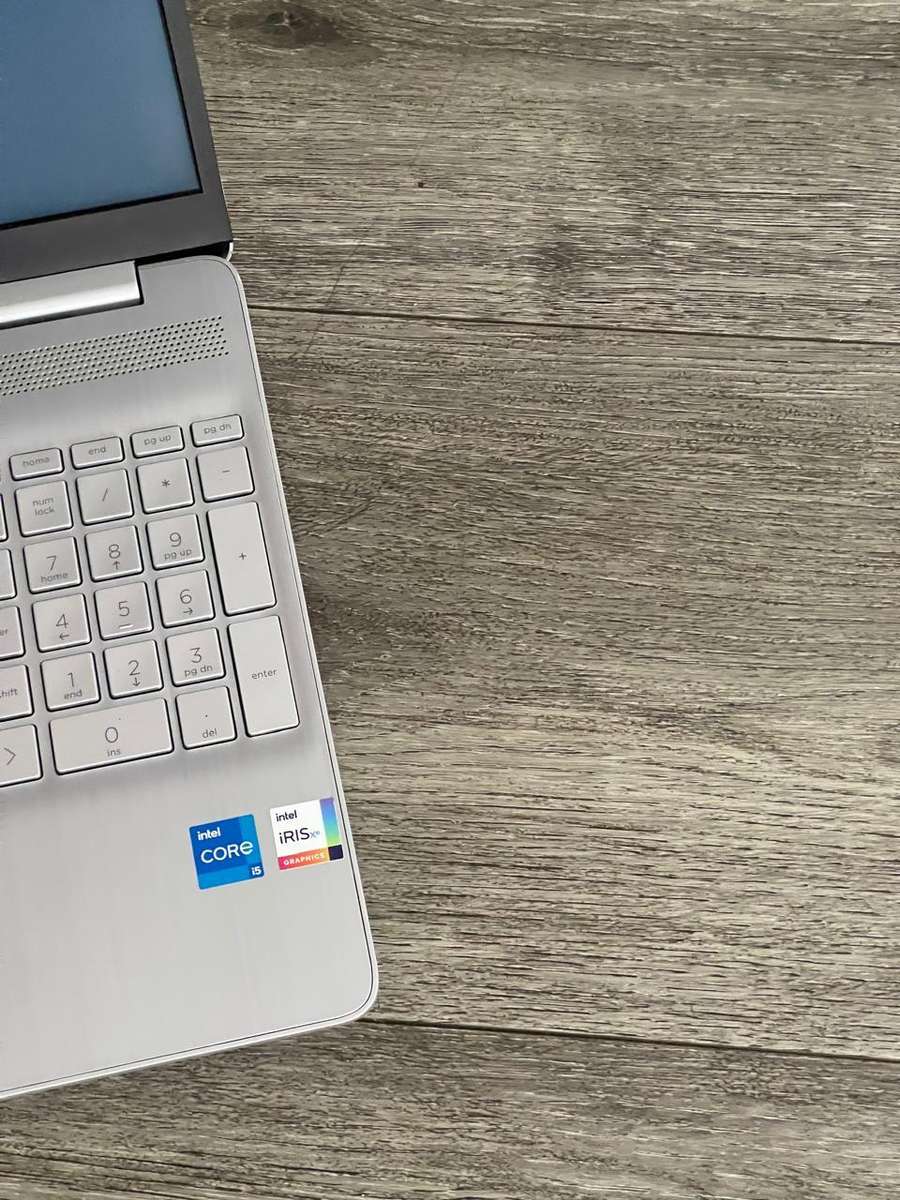 HP 15-dw3027ni | 11TH GEN CORE i5-1135G7 | 16GB RAM | 512GB | 15.6` FHD LED | WIN11 HOME