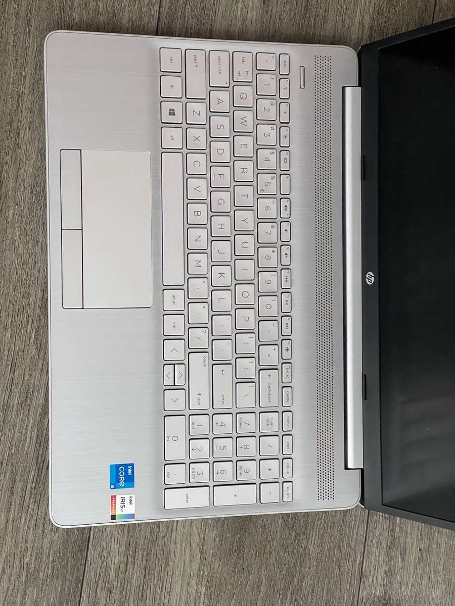 HP 15-dw3027ni | 11TH GEN CORE i5-1135G7 | 16GB RAM | 512GB | 15.6` FHD LED | WIN11 HOME