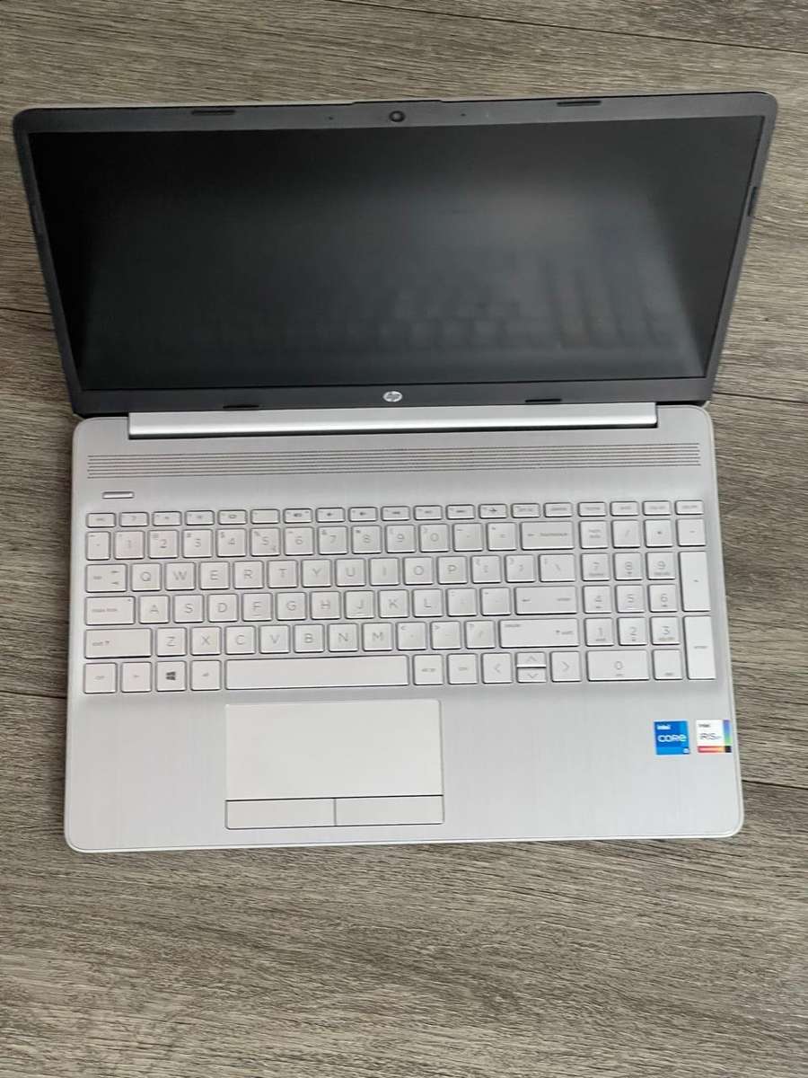 HP 15-dw3027ni | 11TH GEN CORE i5-1135G7 | 16GB RAM | 512GB | 15.6` FHD LED | WIN11 HOME