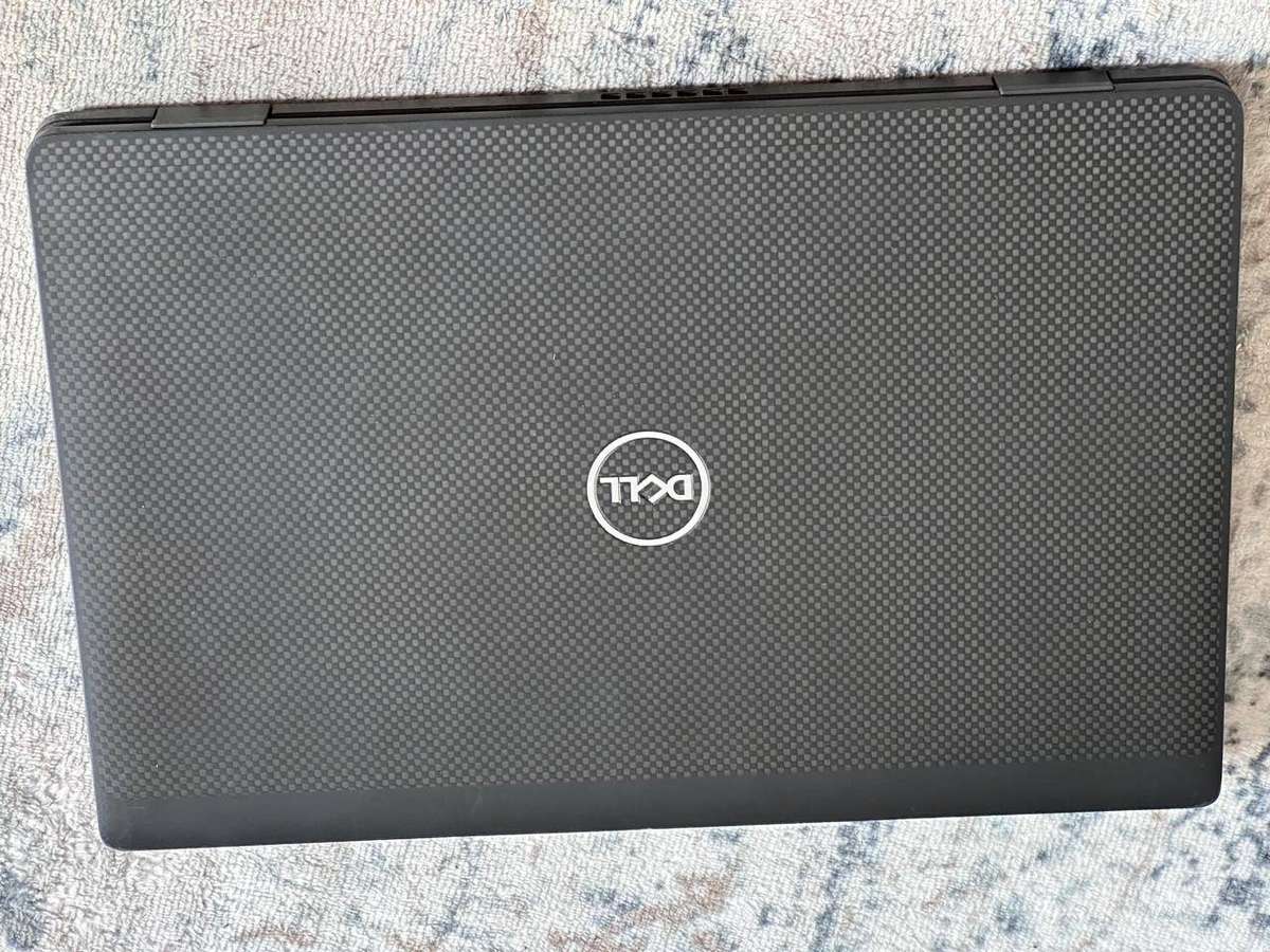 DELL LATITUDE 7320 | 11TH GEN CORE i7-1185G7 | 32GB DDR4 | 256GB SSD | 13.3` IPS FHD | WIN11