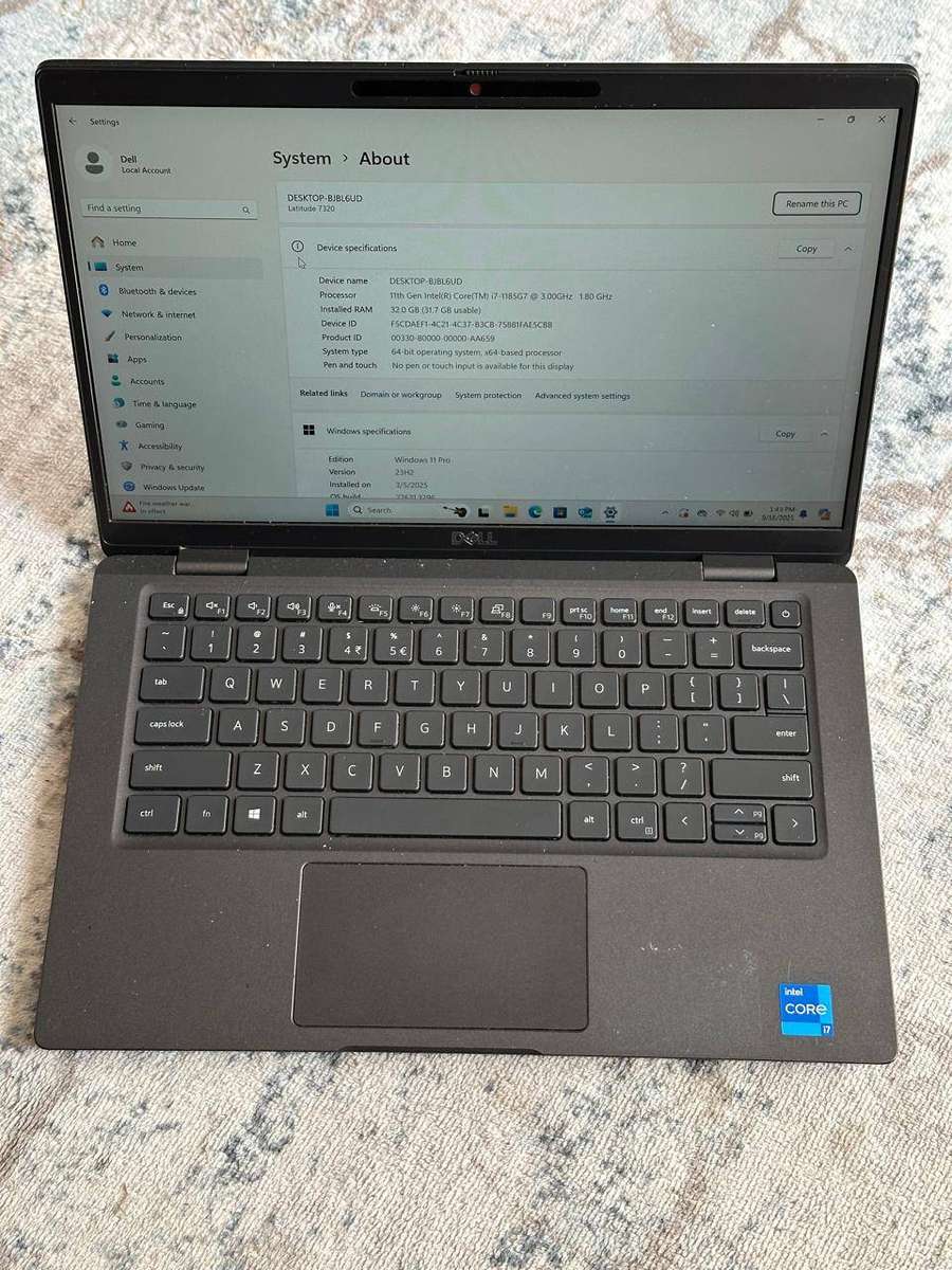 DELL LATITUDE 7320 | 11TH GEN CORE i7-1185G7 | 32GB DDR4 | 256GB SSD | 13.3` IPS FHD | WIN11