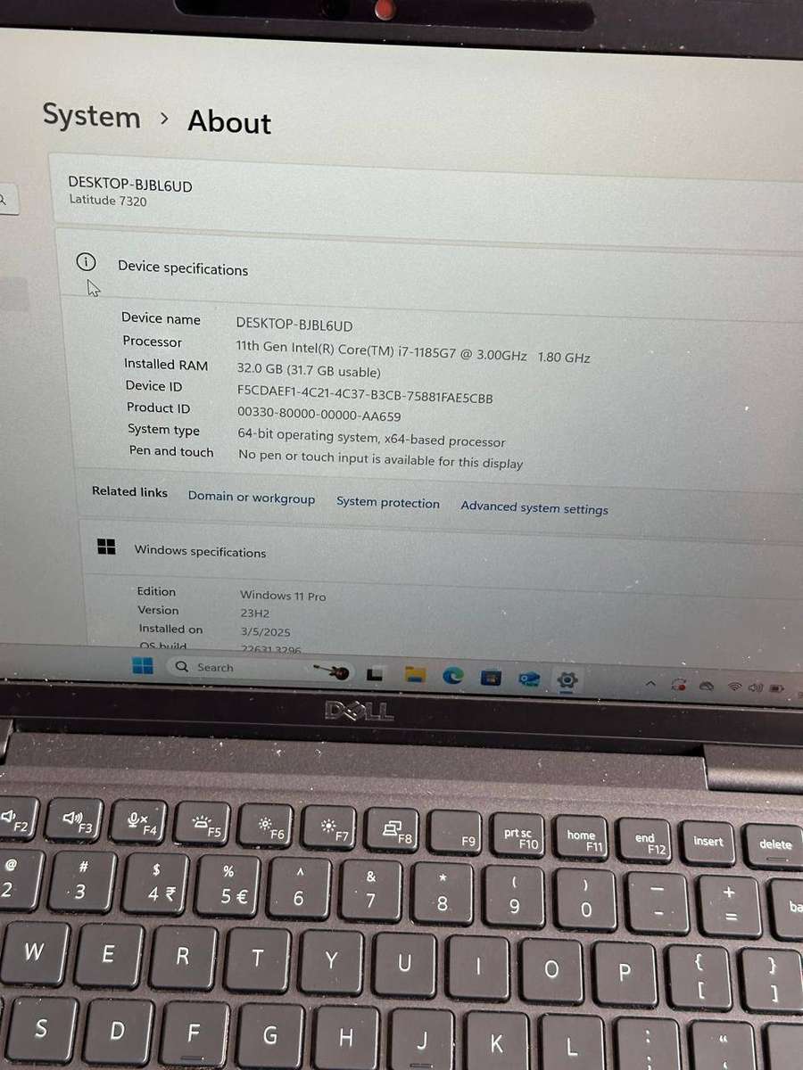 DELL LATITUDE 7320 | 11TH GEN CORE i7-1185G7 | 32GB DDR4 | 256GB SSD | 13.3` IPS FHD | WIN11