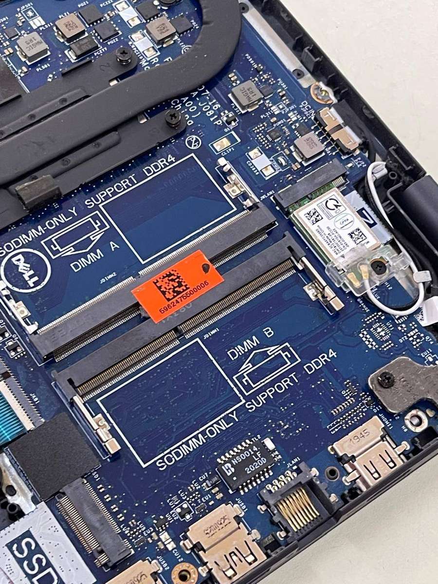 DELL VOSTRO 15 3501 MOTHERBOARD (10th Gen Intel Core i3-1005G1)