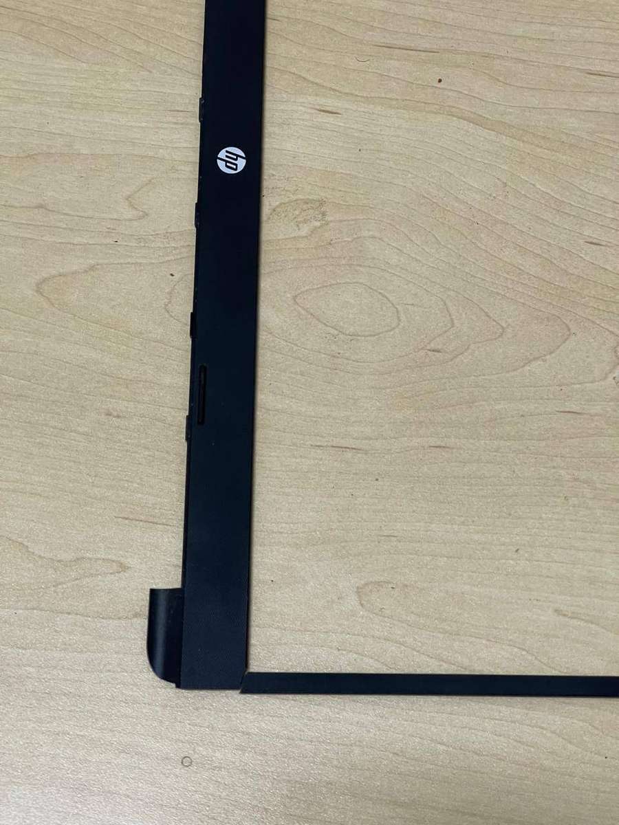 HP 250 G9 LCD Bezel / 250 G8 / G9 / 15-DW Series (Black)