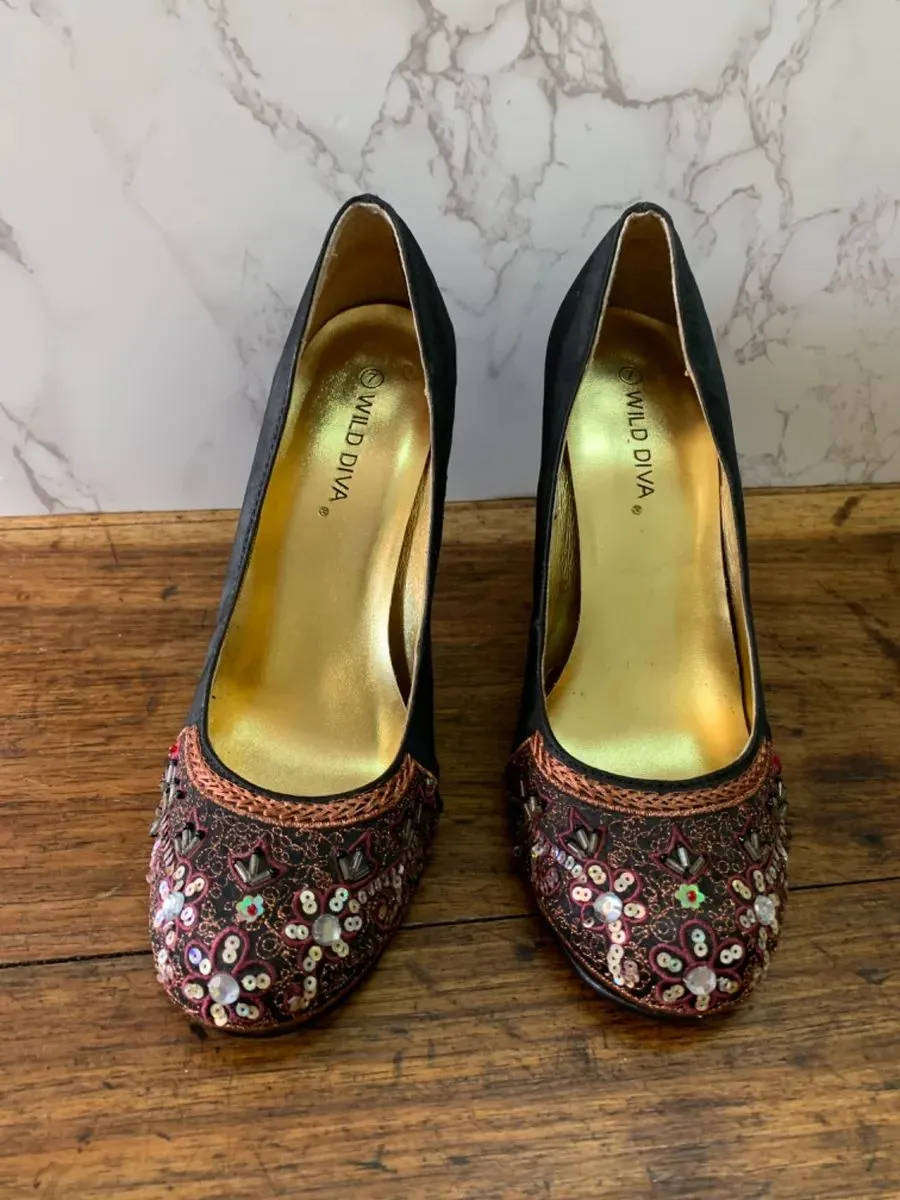 Wild Diva Embellished Heels  USA 7 | Fits SA Size 4