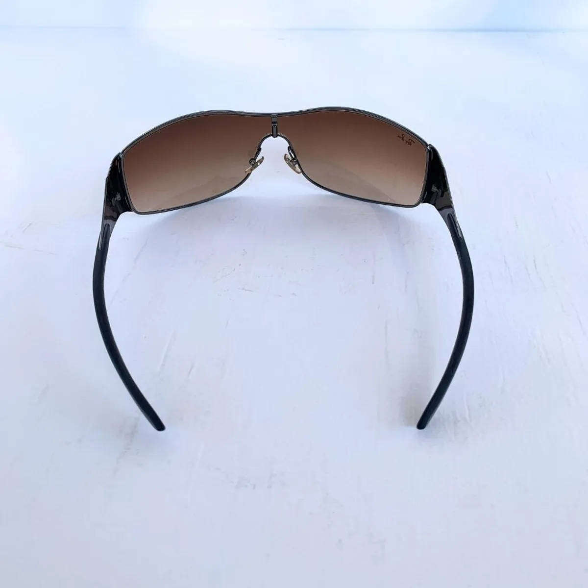 Ray-Ban Sunglasses  Brown Lens / Metal Frame