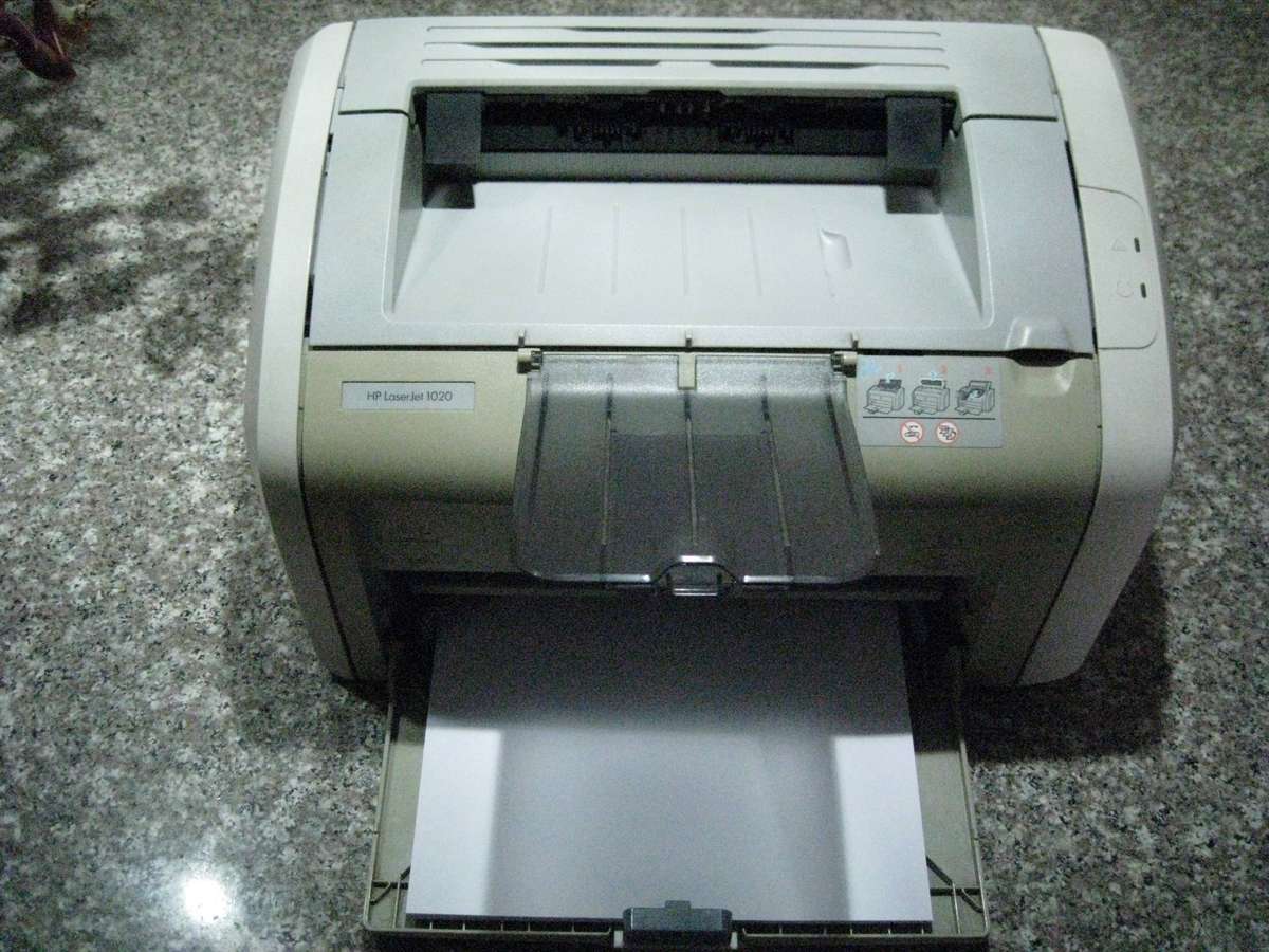HP 1020 LASERJET PRINTER WITH NEW CARTRIDGE - PERFECT WORKING CONDITION