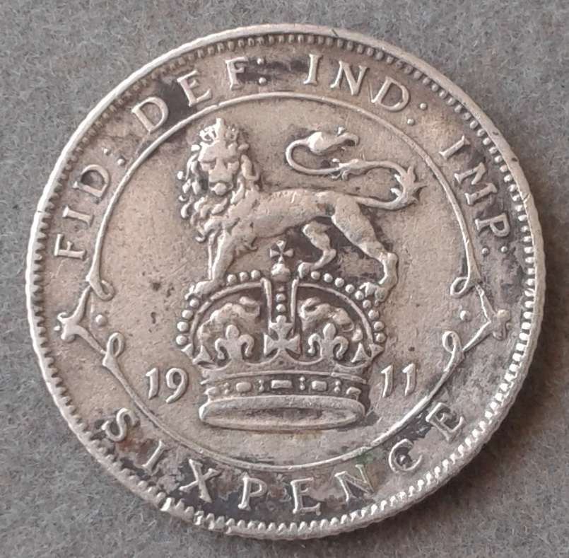 1911 British sterling silver sixpence