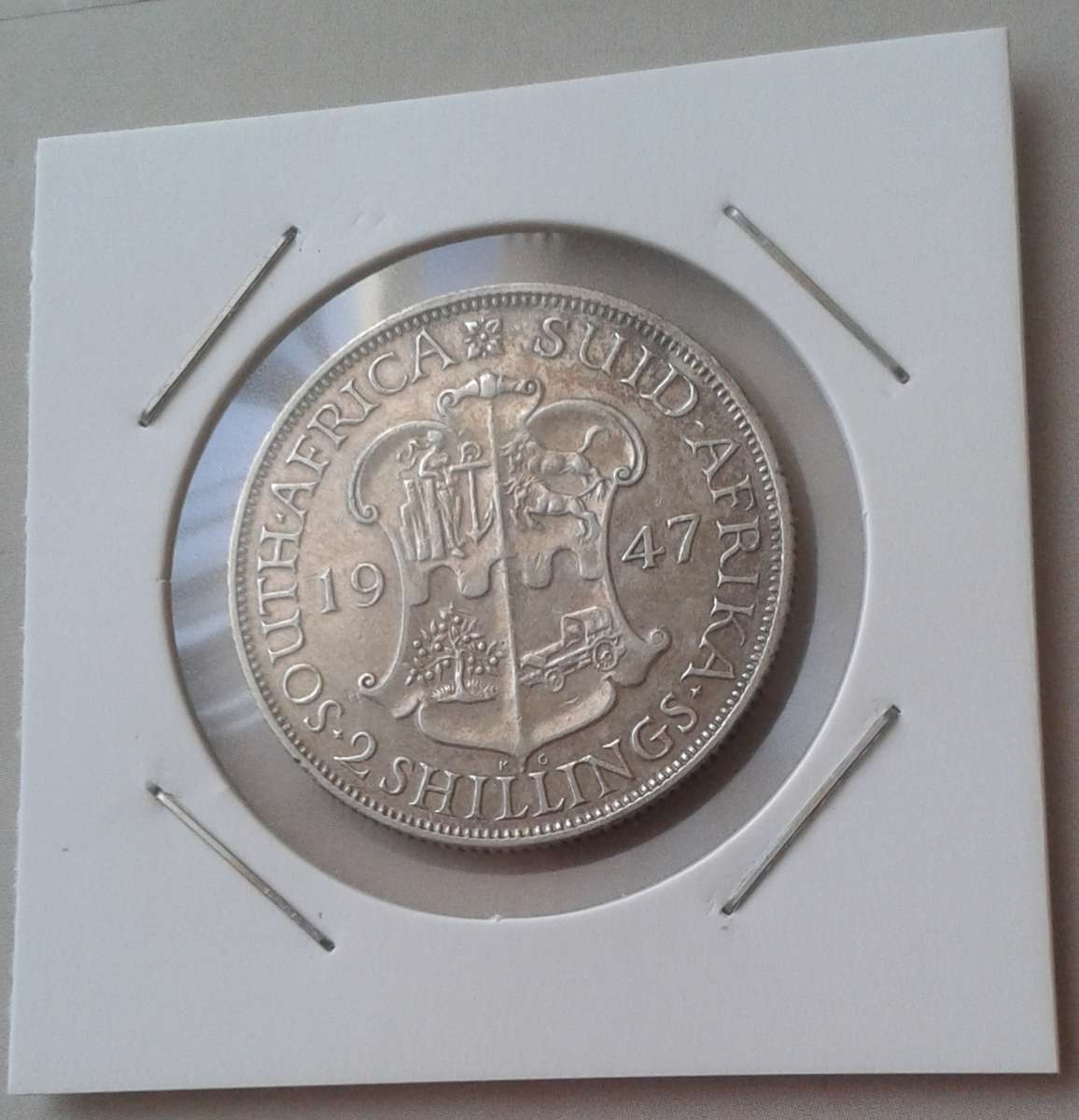 Rare 1947 union silver 2 Shillings (mintage: 2892)