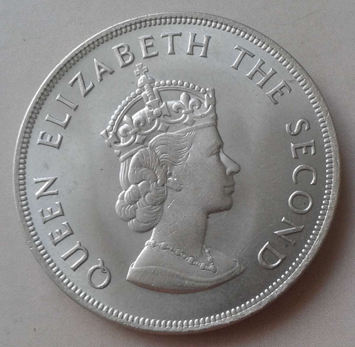 Nice 1966 Bailiwick of Jersey 5 Shillings (Battle of Hastings)