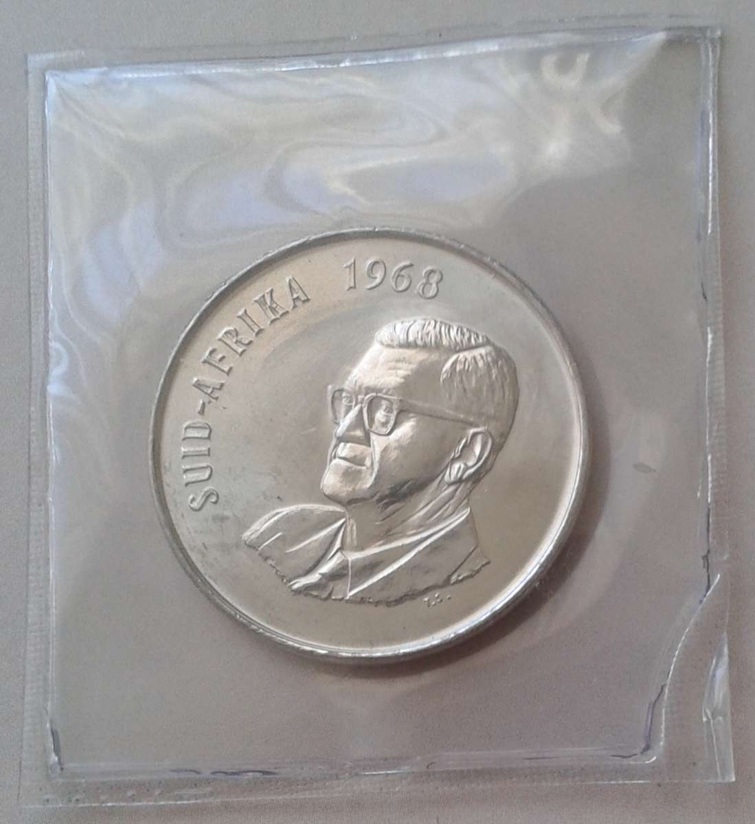 1968 Afrikaans uncirculated nickel 50c (Pres.Swart)