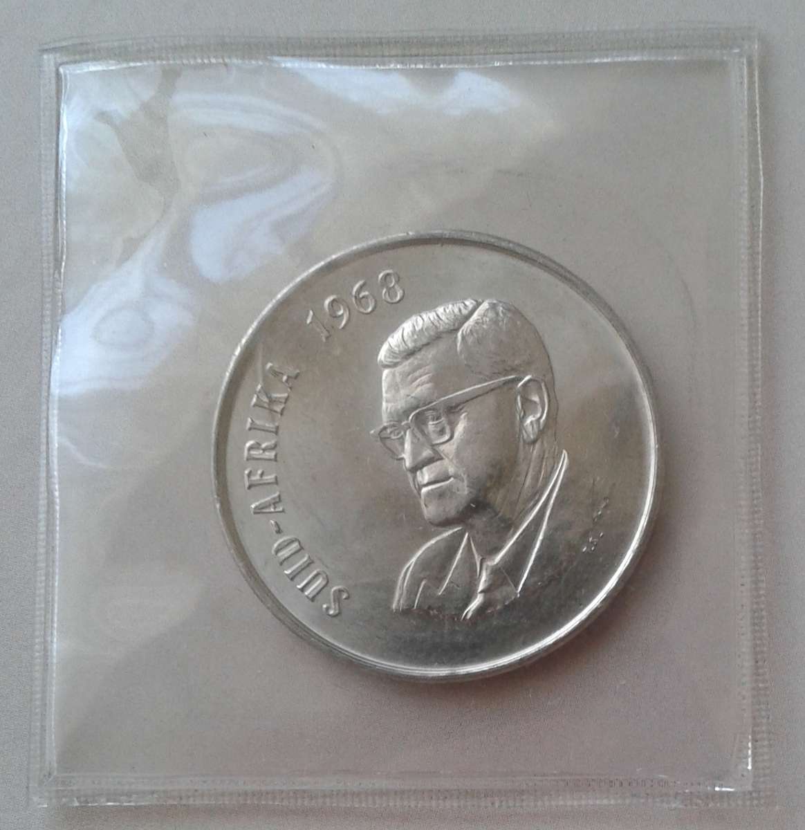 Uncirculated 1968 Afrikaans nickel 50c (Pres.Swart)