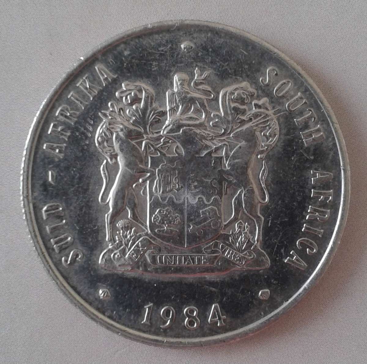 1984 Republic nickel R1