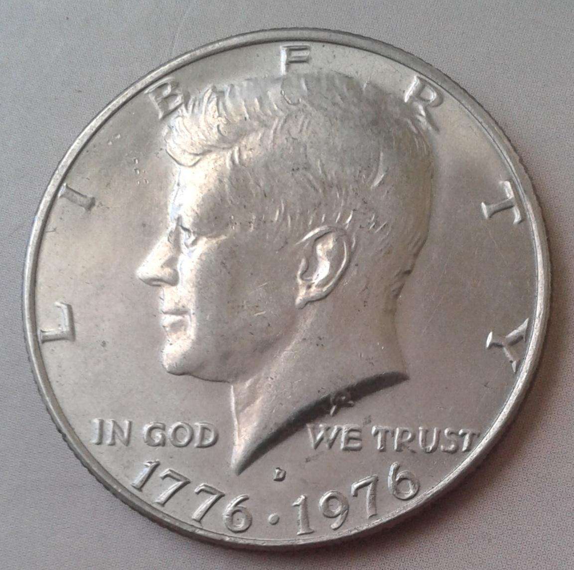 1976 D USA Kennedy half dollar (Bicentennial)