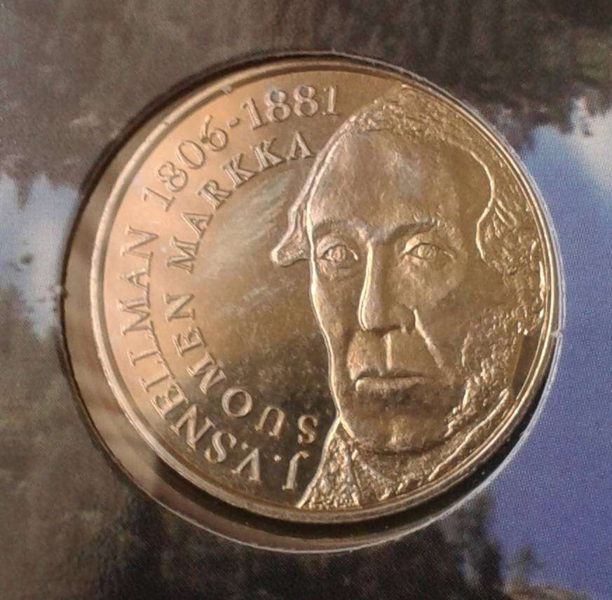 2001/2 Finland last year of the Markka uncirculated coin set plus token