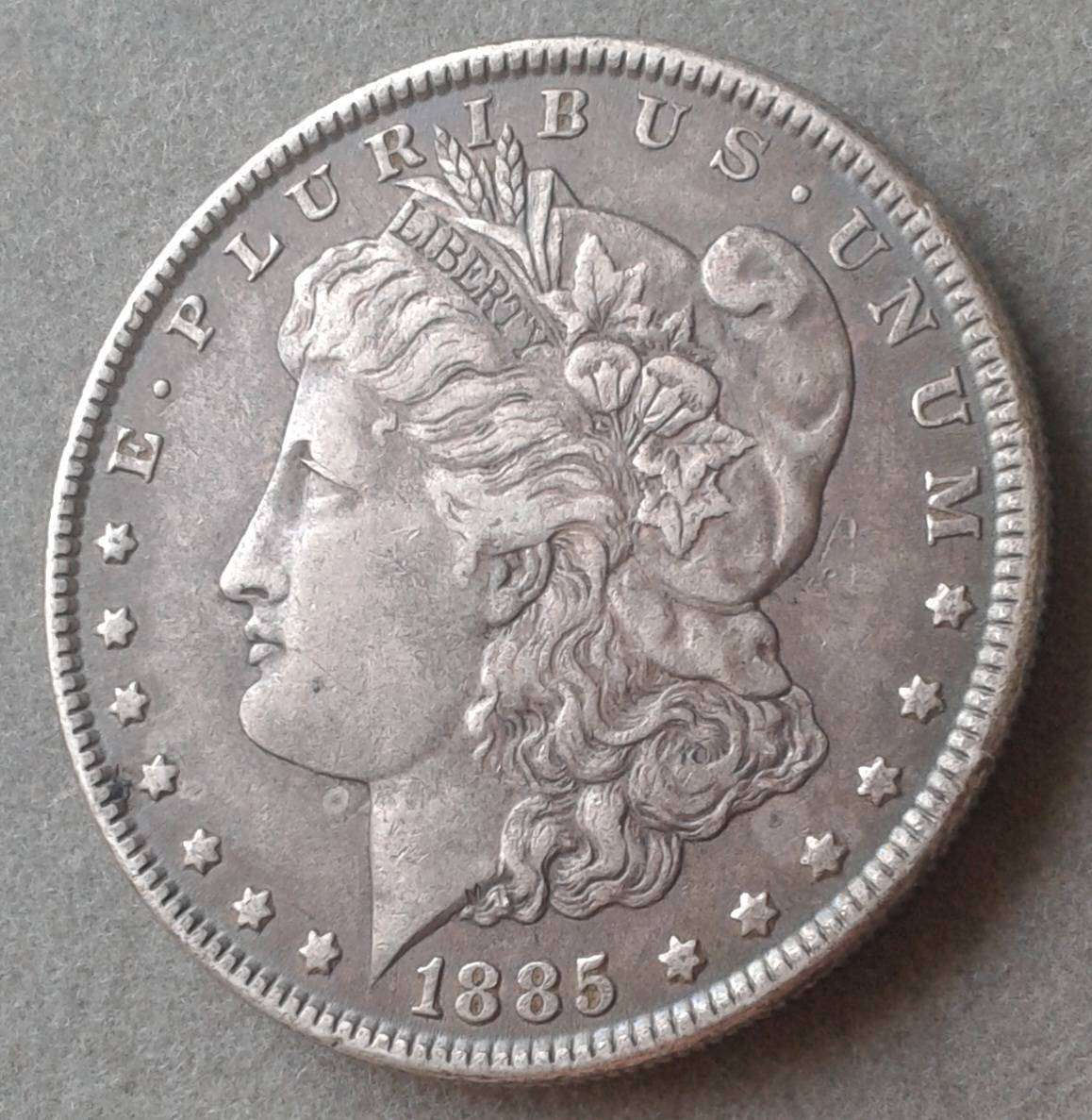 Nice 1885 USA silver Morgan dollar in XF