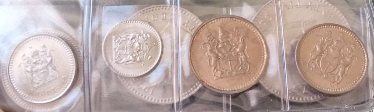 1970s Rhodesia uncirculated set in green folder.