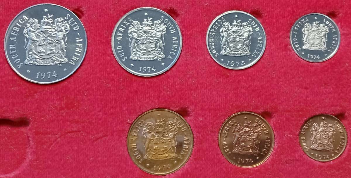 1974 Partial proof set in red box (50c-1/2c)