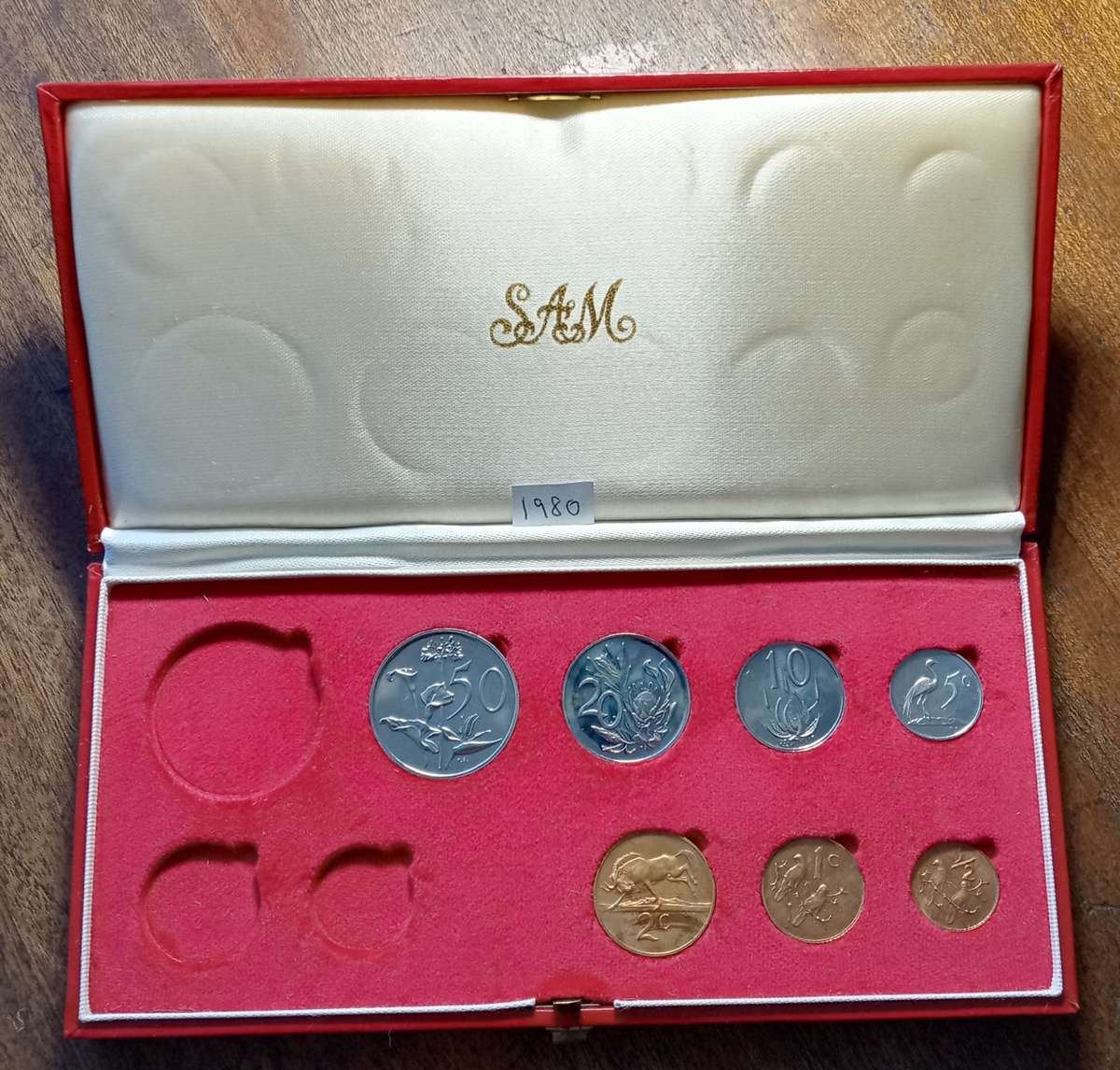 Nice 1980 partial proof set in red box (50c-1/2c).