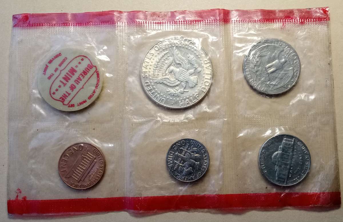 1969 D USA uncirculated mint set incl.silver Kennedy 1/2 dollar