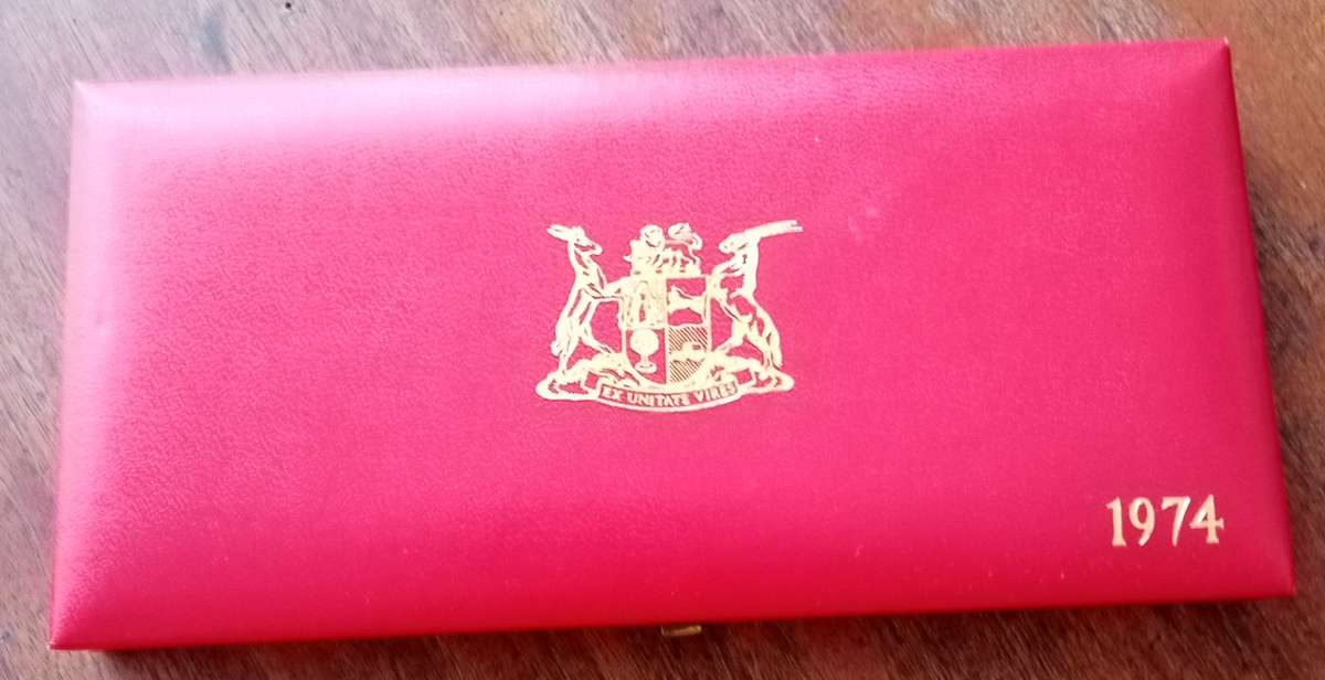 1974 Partial proof set in red box