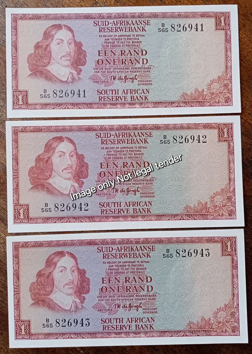 Lot of x8 T.W de Jongh 1975 uncirculated R1 notes in sequence