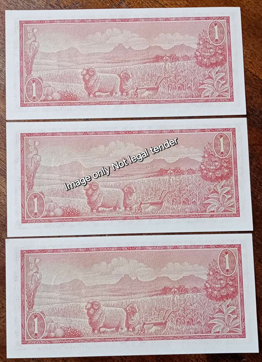 Lot of x8 T.W de Jongh 1975 uncirculated R1 notes in sequence