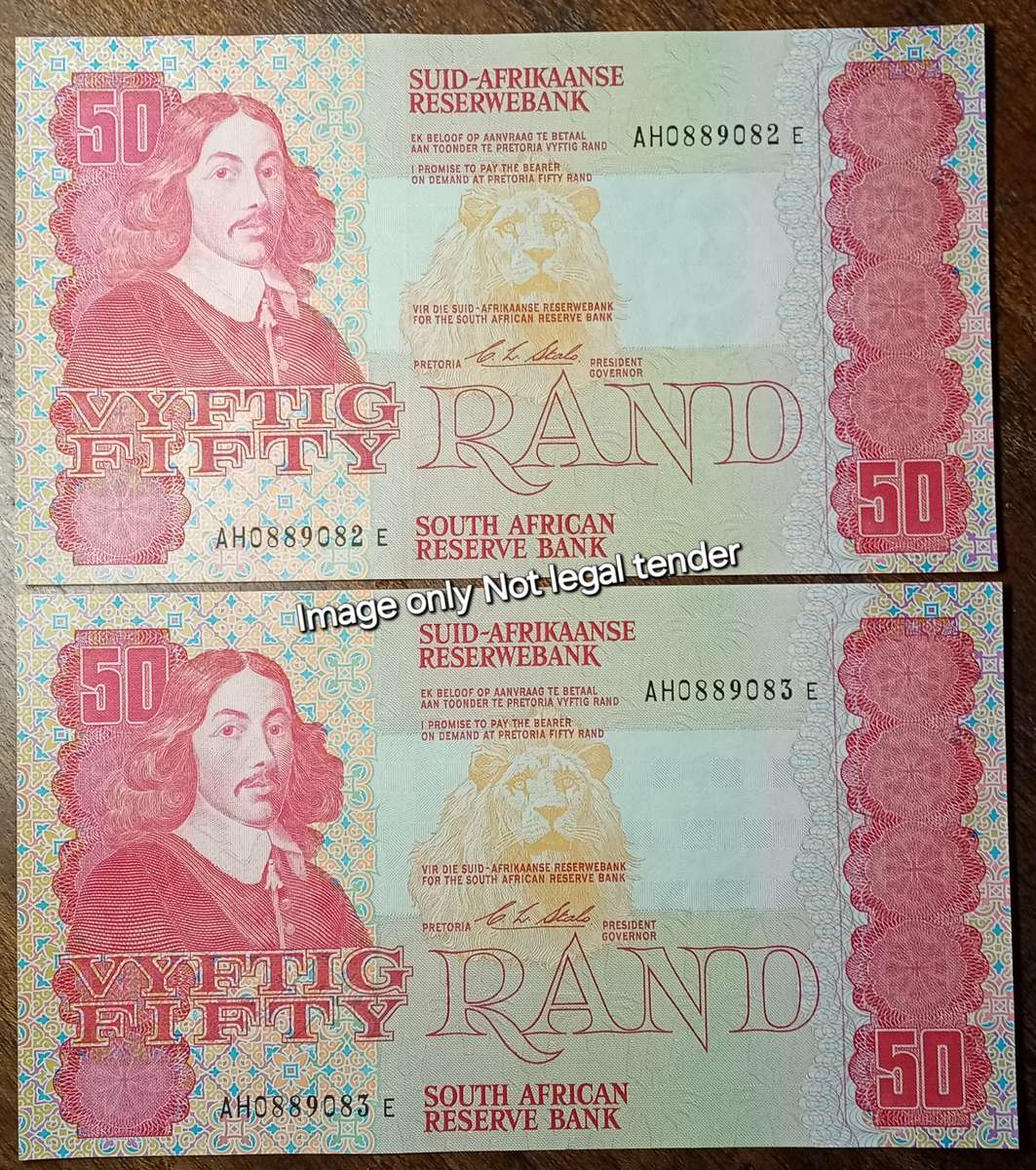 Set of x2 consecutive 1990 CL Stals R50 notes in crisp AU+