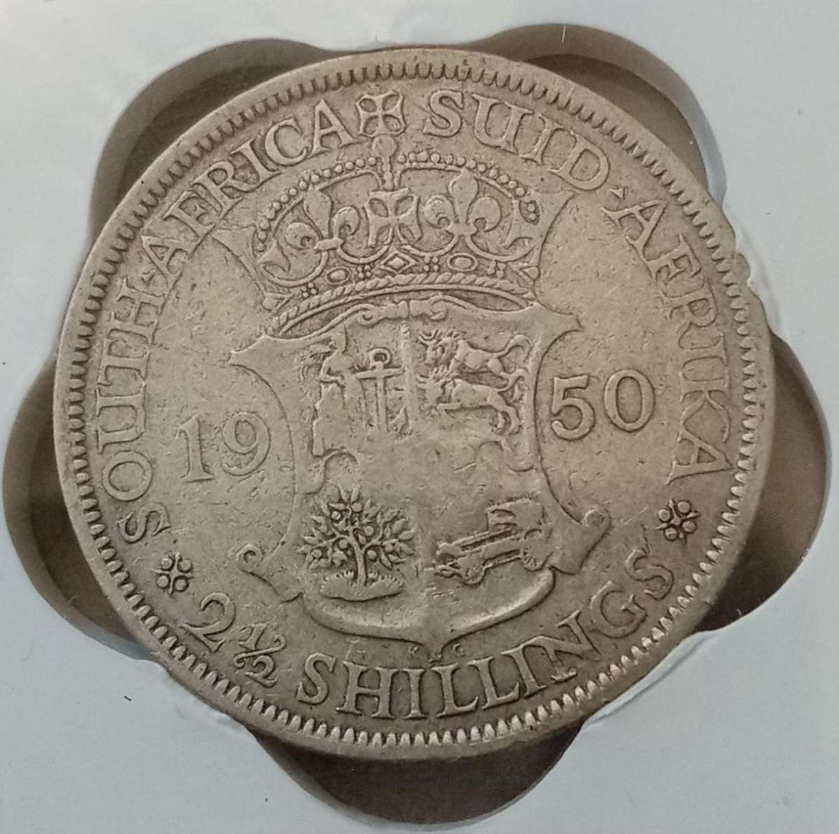 Rare 1950 union silver 2 1/2 Shillings SANGS F12 (mintage: 5076)
