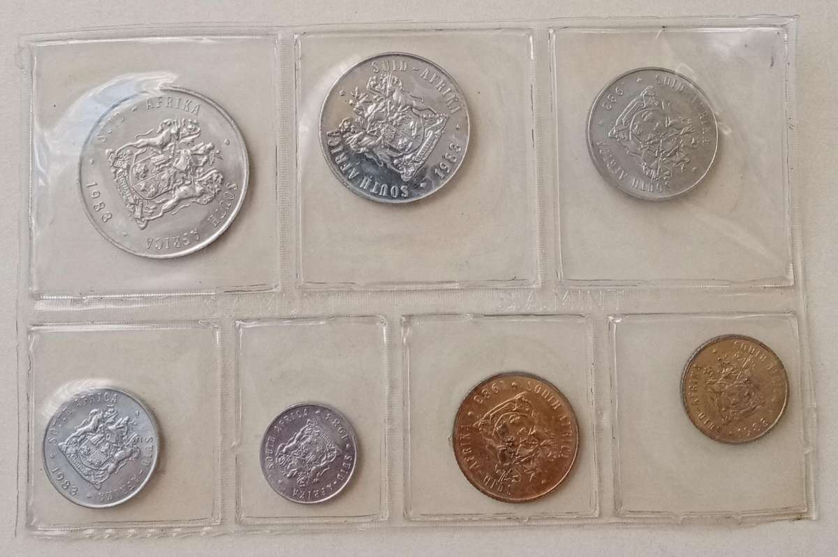 1983 Uncirculated Mint set (R1-1c) mintage: 13000