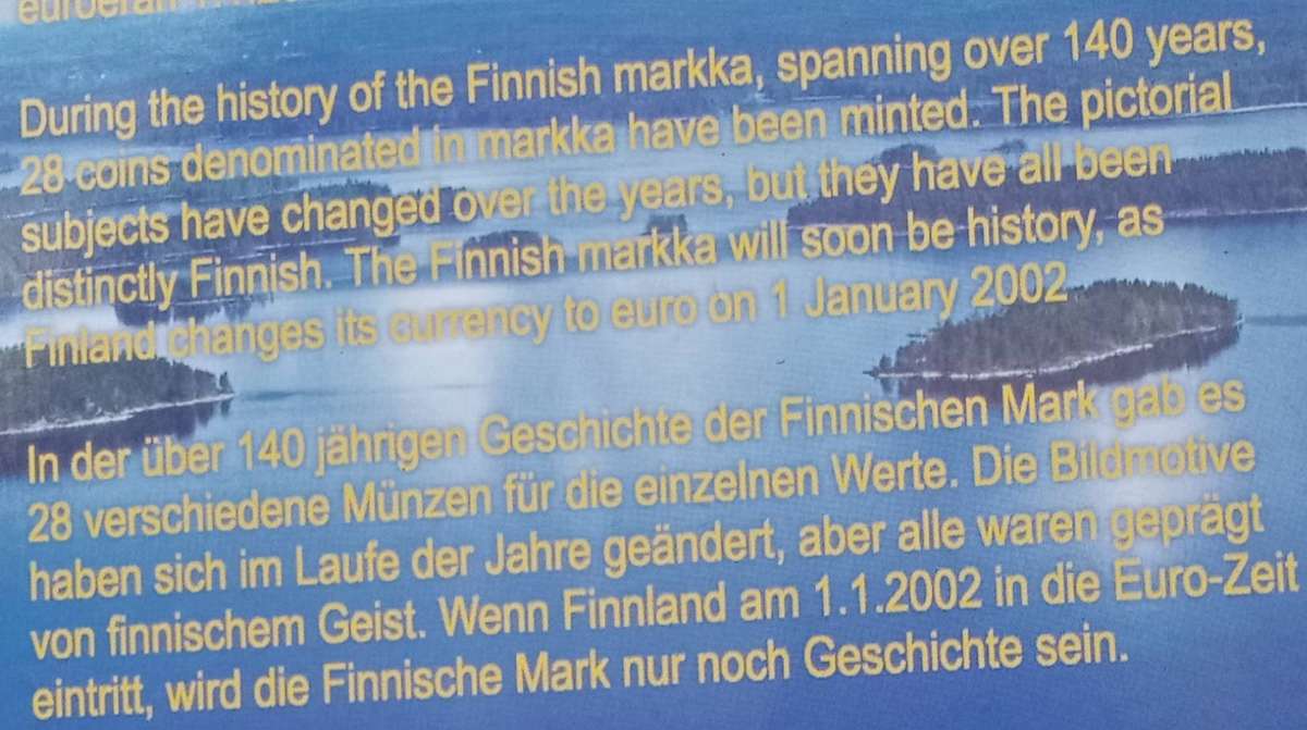 2001/2 Finland last year of the Markka uncirculated coin set plus token