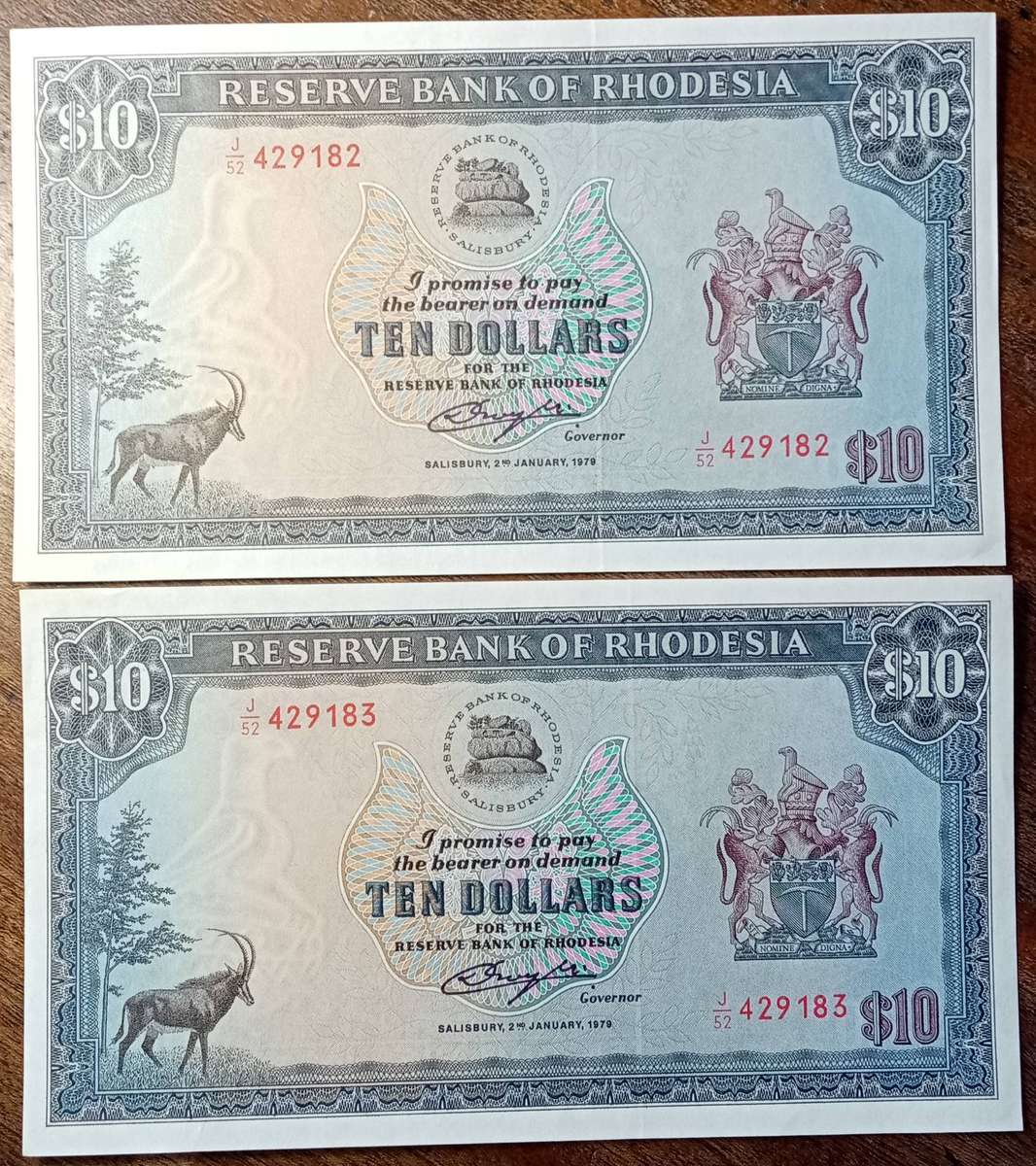 1979 Rhodesia $10 consecutive note set in AU