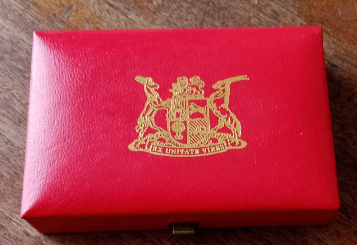 Empty S.A Mint box for a gold 1/4 oz and 1/10 oz (Not encapsulated)