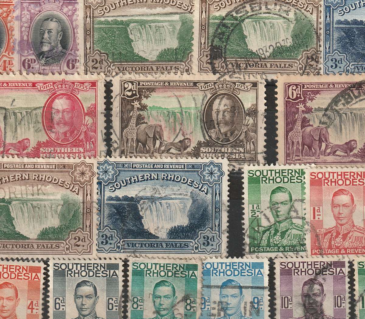 SOUTHERN RHODESIA  Complete, part sets and commemorative Issues (80 stamps)